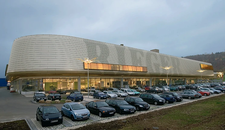 furniture store - new construction - facade design - Möbel Rieger Esslingen - area overview from outside