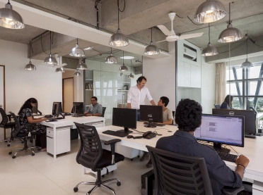 mixed-used building complex - urban and architectural conception - Mondeal Square Ahmedabad - indoor - office