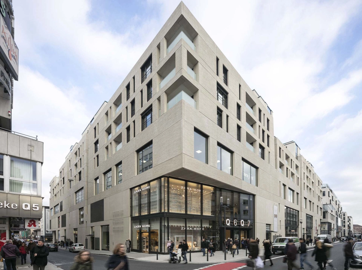 Fassade Details q 6 q 7 Mannheim Neubau