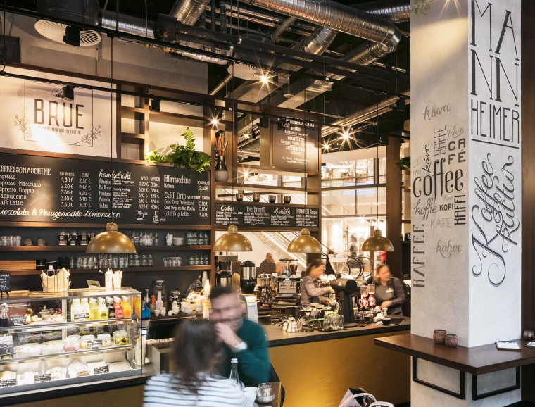 hotel - four star superior - new construction - Radisson Blu Mannheim - Q6Q7 - cafe restaurant