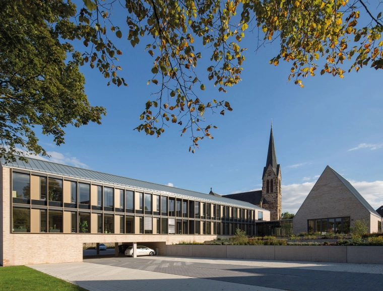 town hall - new construction - Townhall Bissendorf - overview backyard