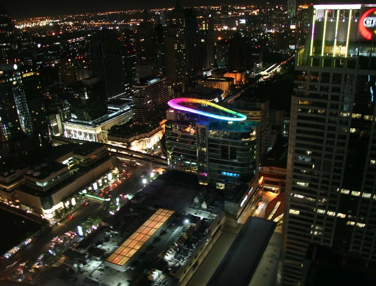 department store - highrise-building - Zen Department Store Bangkok - city by night